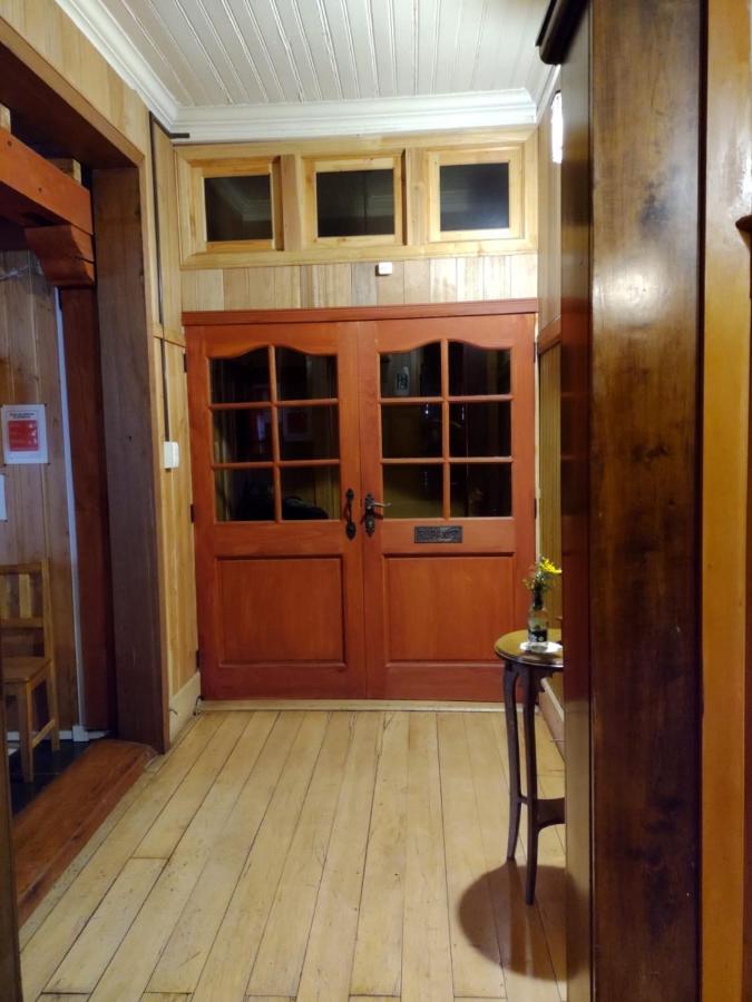 פורטו ואראס Hostal Casa Florencia מראה חיצוני תמונה
