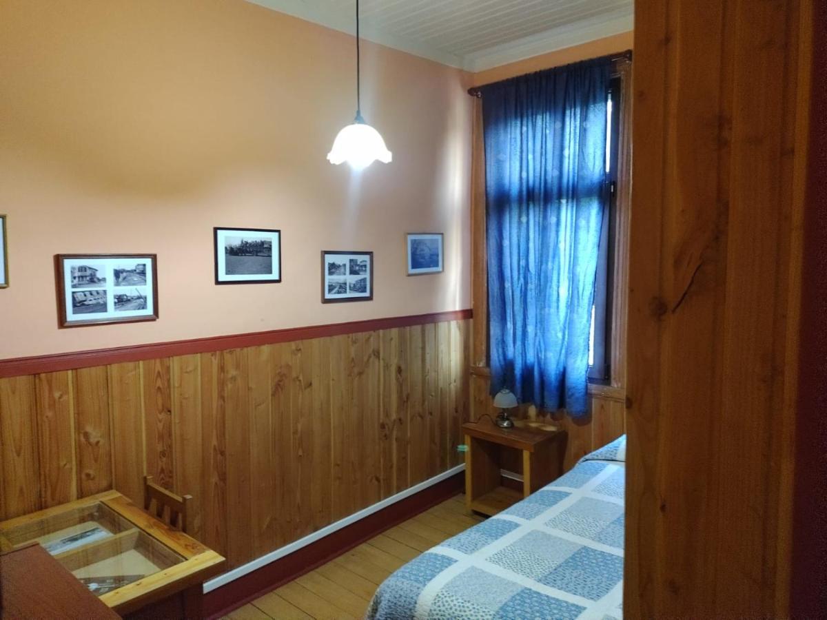 פורטו ואראס Hostal Casa Florencia מראה חיצוני תמונה
