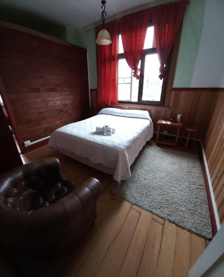 פורטו ואראס Hostal Casa Florencia מראה חיצוני תמונה